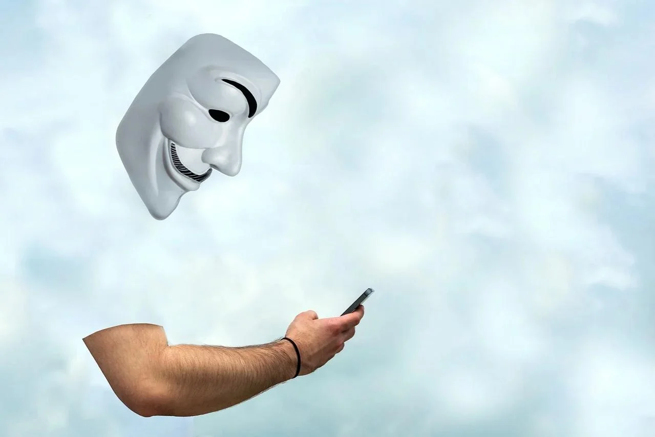 Анатомия цифрового следа: что скрывает и что не скрывает ваш IP-адрес